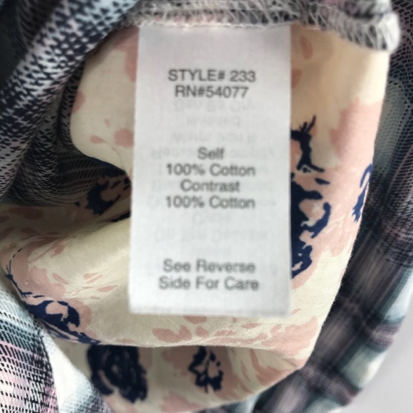 Cabi Festival Blouse Plaid Floral Print Blouse 233 - Picture 7 of 8